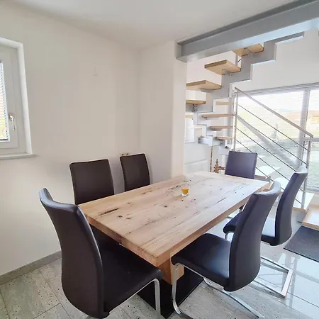 Kreischberg Deluxe With Finnish Sauna *